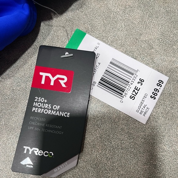 NWT TYR Women's TYR  Solid Maxfit One Piece size 36(large) Olympics style - Picture 8 of 9